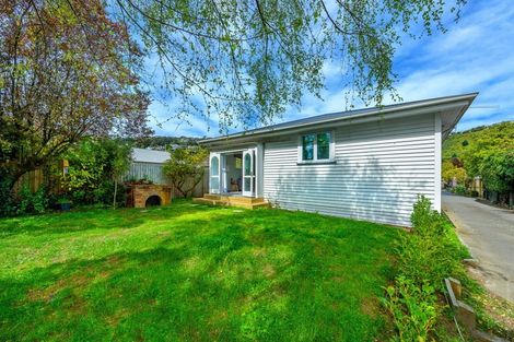Photo of property in 44 Centaurus Road, Cashmere, Christchurch, 8022