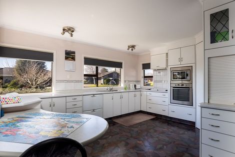 Photo of property in 167 Heta Road, Highlands Park, New Plymouth, 4312