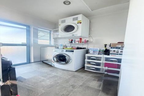 Photo of property in 1/203 Burswood Drive, Burswood, Auckland, 2013