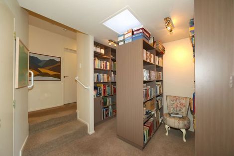 Photo of property in 39 Puflett Road, Havelock North, 4130