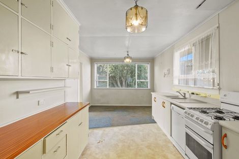 Photo of property in 2 Tohu Place, Spotswood, New Plymouth, 4310