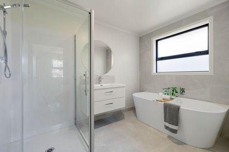 Photo of property in 10 Oralee Terrace, Peacocke, Hamilton, 3206