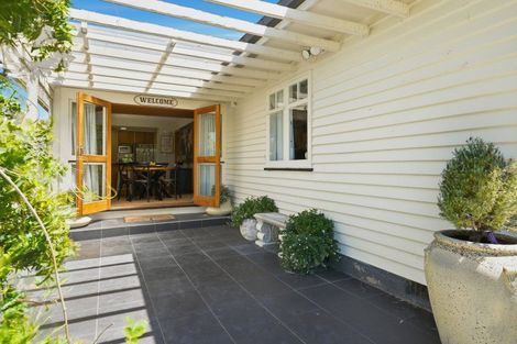 Photo of property in 2 Church Street, Amberley, 7410