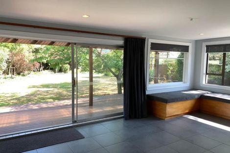 Photo of property in 57 Searells Road, Strowan, Christchurch, 8052