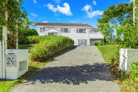 Photo of property in 24 Salem Place, Torbay, Auckland, 0630
