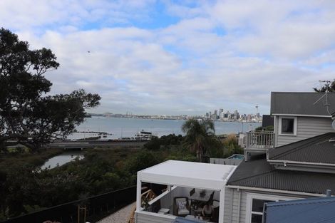 Photo of property in 17 Waimana Avenue, Northcote Point, Auckland, 0627