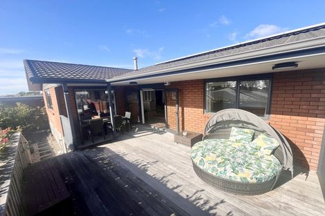 Photo of property in 2/75 Hine Street, New Plymouth, 4310