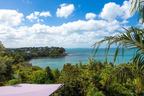 Photo of property in 1 Hurdlow Place, Manly, Whangaparaoa, 0930