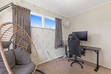 Photo of property in 39 Kennedy Drive, Levin, 5510