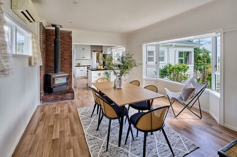 Photo of property in 35 Allen Terrace, Tawa, Wellington, 5028