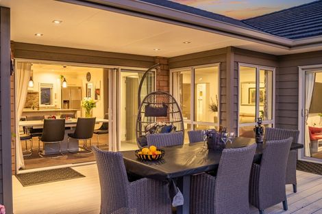 Photo of property in 19 Flotilla Place, Whitby, Porirua, 5024