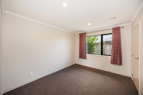 Photo of property in 8 Gibraltar Way, Fitzherbert, Palmerston North, 4410