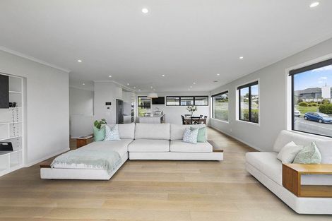 Photo of property in 29 John Burke Drive, Aotea, Porirua, 5024