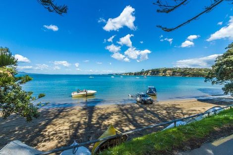 Photo of property in 2/57 Rock Isle Road, Torbay, Auckland, 0630