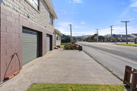 Photo of property in 74 Albert Street, Saint Clair, Dunedin, 9012