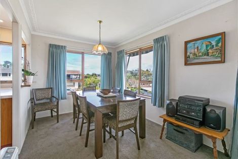 Photo of property in 1/89 Takutai Avenue, Half Moon Bay, Auckland, 2012