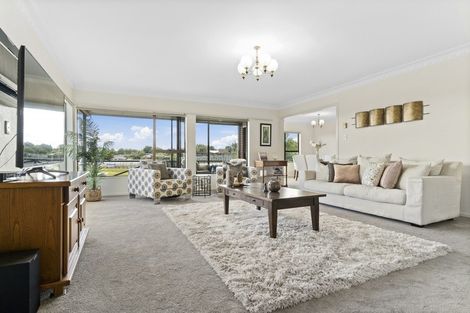 Photo of property in 44 Links View Drive, Omokoroa, 3114