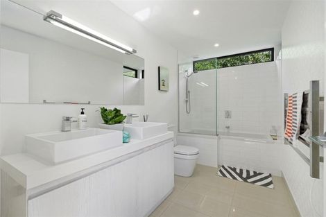 Photo of property in 144 Clifton Terrace, Clifton, Christchurch, 8081