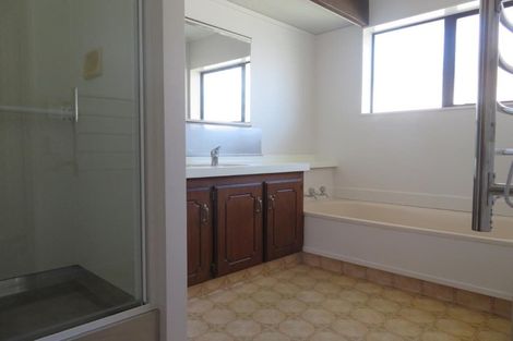 Photo of property in 1/42 Abercrombie Street, Howick, Auckland, 2014