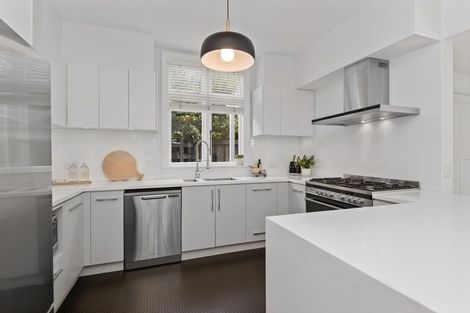 Photo of property in 49 Paparoa Street, Papanui, Christchurch, 8053