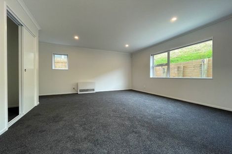 Photo of property in 27 Stockport Grove, Churton Park, Wellington, 6037