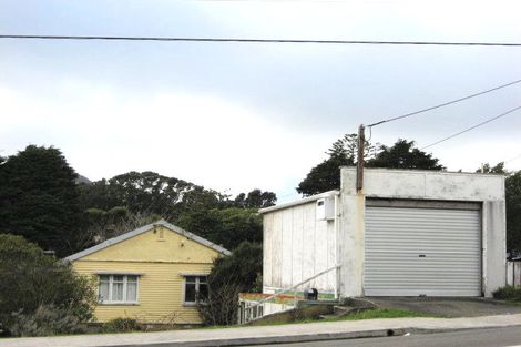 Photo of property in 52 Standen Street, Karori, Wellington, 6012