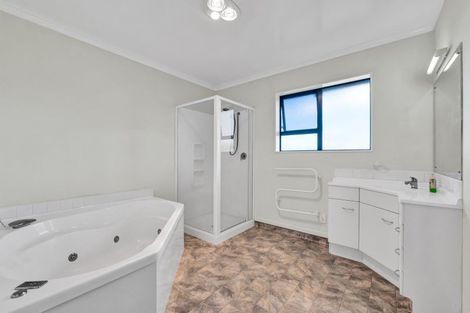 Photo of property in 9 Lombard Street, Midhirst, Stratford, 4394