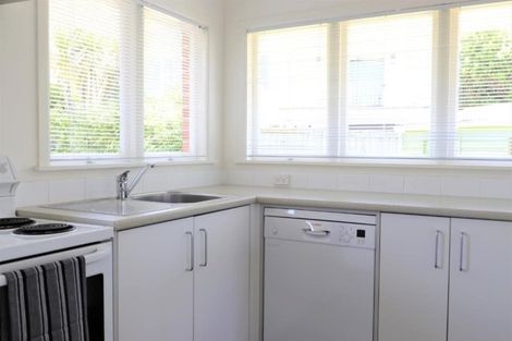 Photo of property in 4/54a Northboro Road, Belmont, Auckland, 0622