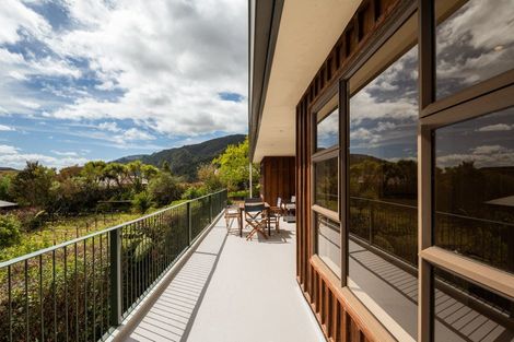 Photo of property in 27c Dorset Street, Picton, 7220