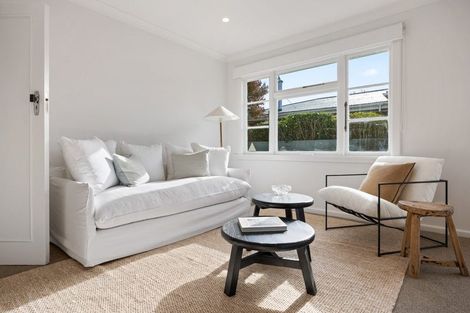 Photo of property in 178 Wilsons Road, Saint Martins, Christchurch, 8022