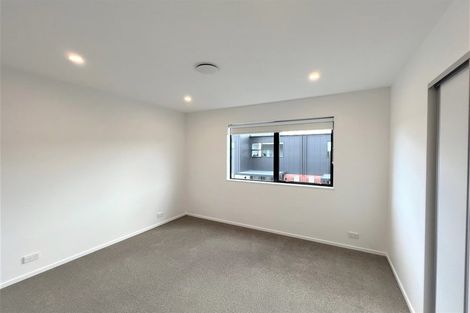 Photo of property in 27 Whimbrel Road, Flat Bush, Auckland, 2019