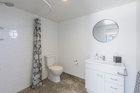 Photo of property in 11 Taradale Road, Marewa, Napier, 4110