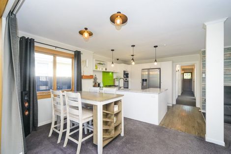 Photo of property in 93 Shamrock Street, Takaro, Palmerston North, 4412