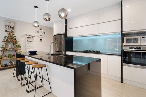 Photo of property in 16 Tararua Street, Massey, Auckland, 0614