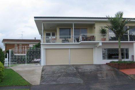 Photo of property in 3 Suzetta Place, Sunnyhills, Auckland, 2010