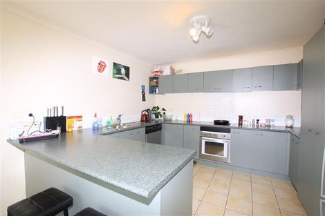 Photo of property in 15 Chelmsley Avenue, Henderson, Auckland, 0612