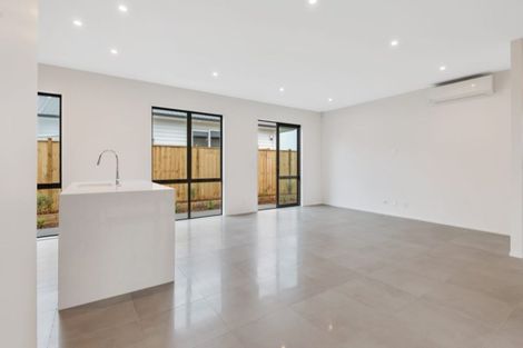 Photo of property in 53 Angiangi Crescent, Beachlands, Auckland, 2018