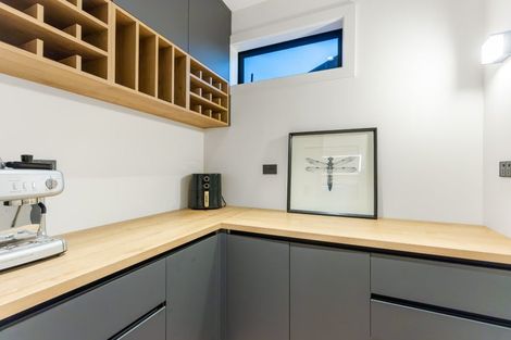 Photo of property in 4 Taku Close, Long Bay, Auckland, 0630