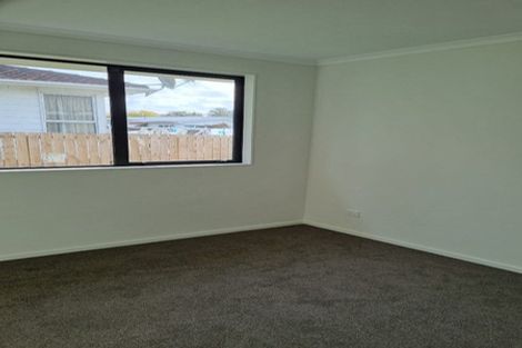 Photo of property in 43 Beeston Crescent, Manurewa, Auckland, 2102