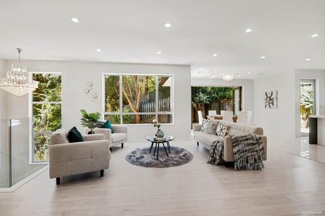 Photo of property in 29 Corricvale Way, Northcross, Auckland, 0630