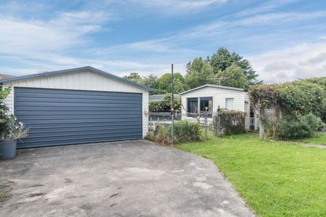 Photo of property in 299 Te Moana Road, Waikanae, 5036