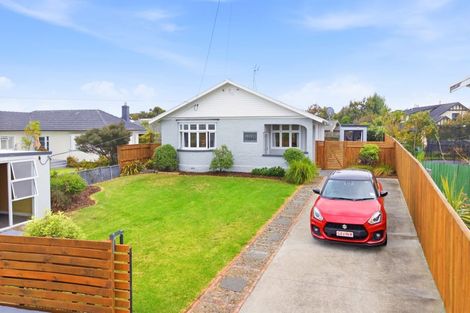 Photo of property in 96 Alma Road, Gonville, Whanganui, 4501