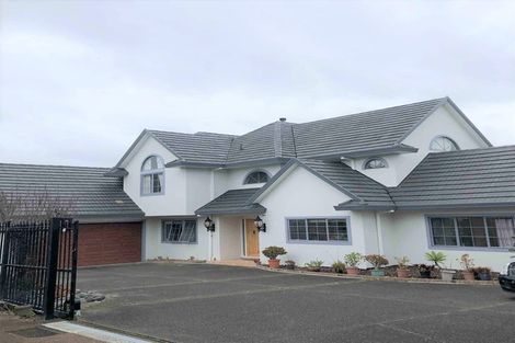 Photo of property in 23 Manor Park, Sunnyhills, Auckland, 2010