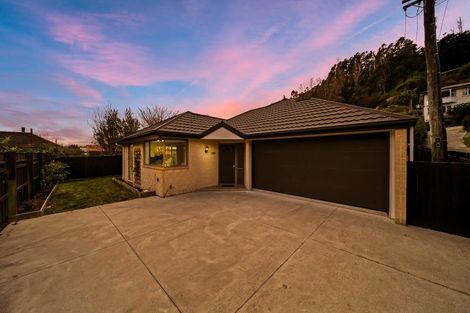 Photo of property in 2/69 Bowenvale Avenue, Cashmere, Christchurch, 8022