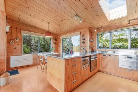 Photo of property in 17 Toru Street, Mapua, 7005