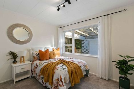 Photo of property in 70 Dominion Park Street, Johnsonville, Wellington, 6037