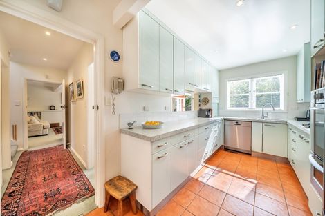 Photo of property in 297 Fergusson Drive, Heretaunga, Upper Hutt, 5018