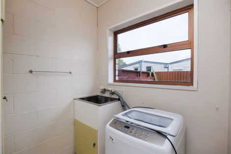 Photo of property in 15 Carthew Street, Feilding, 4702