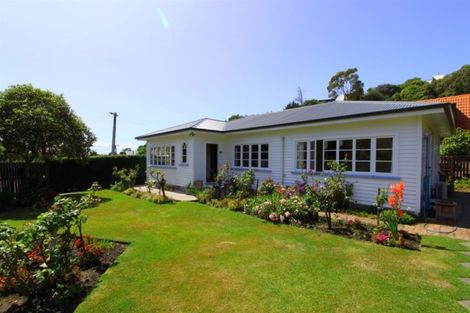 Photo of property in 39 Augusta Street, Redcliffs, Christchurch, 8081