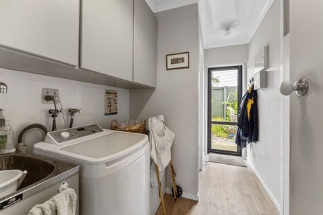 Photo of property in 44 Norfolk Crescent, Otaki Beach, Otaki, 5512